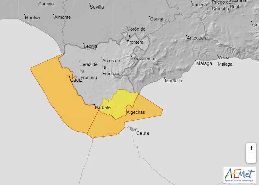 El litoral gaditano en alerta por riesgo importante de fenómenos costeros 
