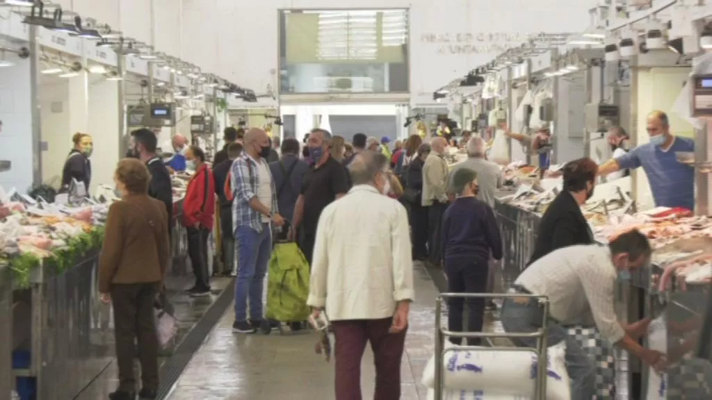 Interior del Mercado Central de Abastos de Cádiz.