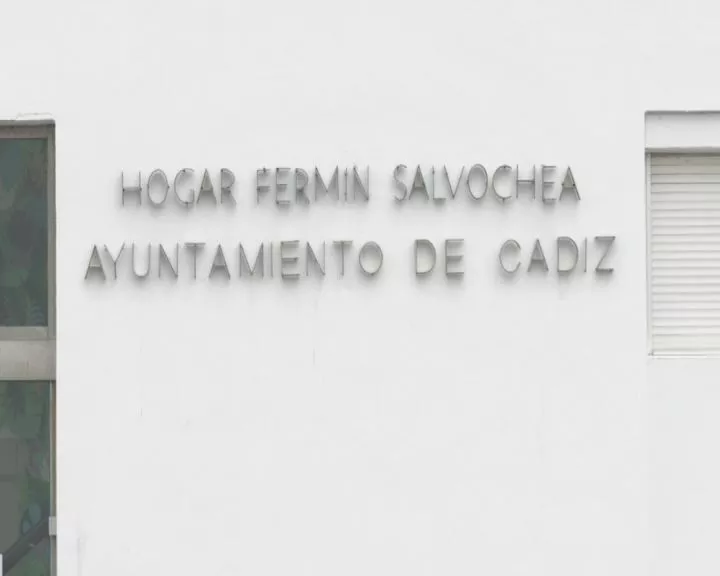 Fachada del Centro Fermín Salvochea 