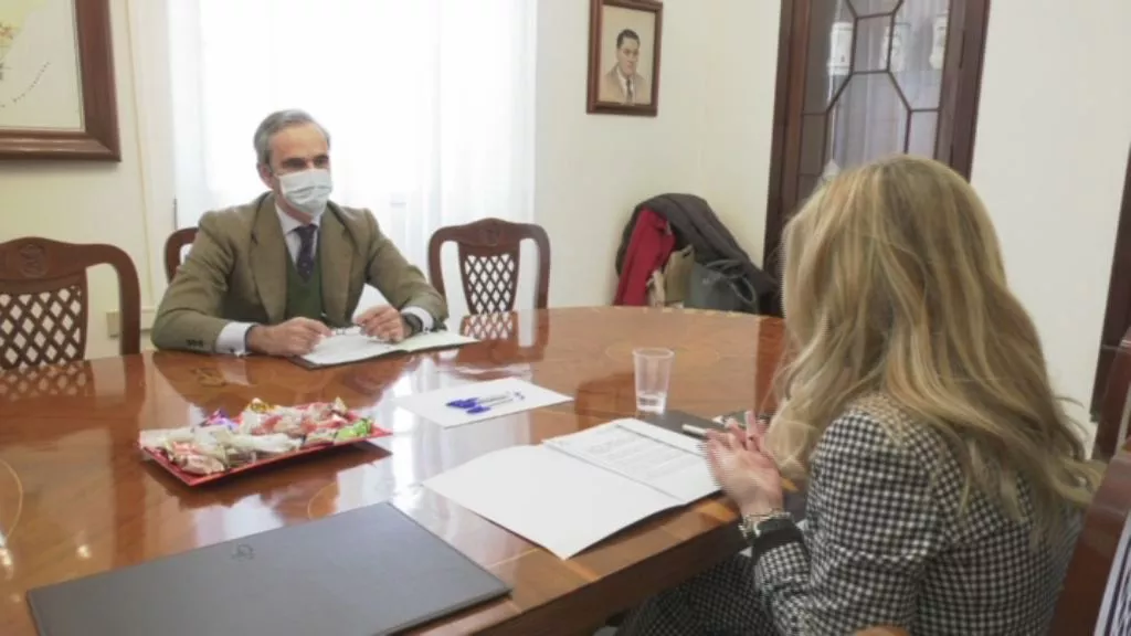 Reunión de Ana Mestre con el Colegio de Farmacéuticos de Cádiz