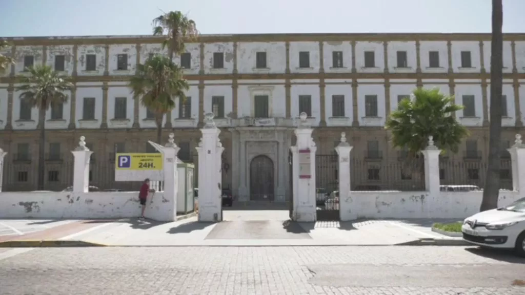 El edifico Valcárcel donde se proyecta crear la nueva Faculta de Ciencias de la Educación