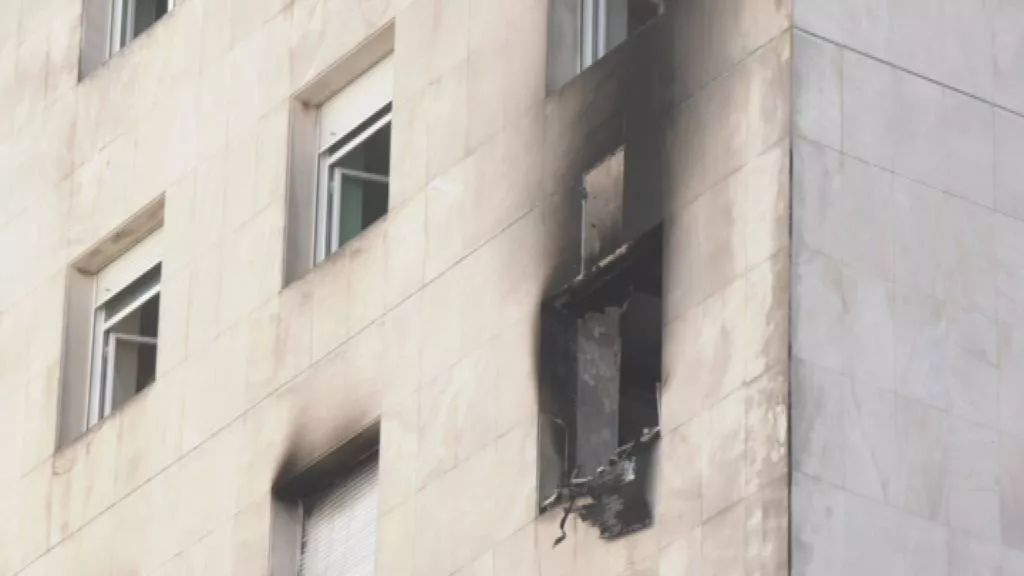 Imagen de la habitación del Puerta del Mar donde se originó el incendio 