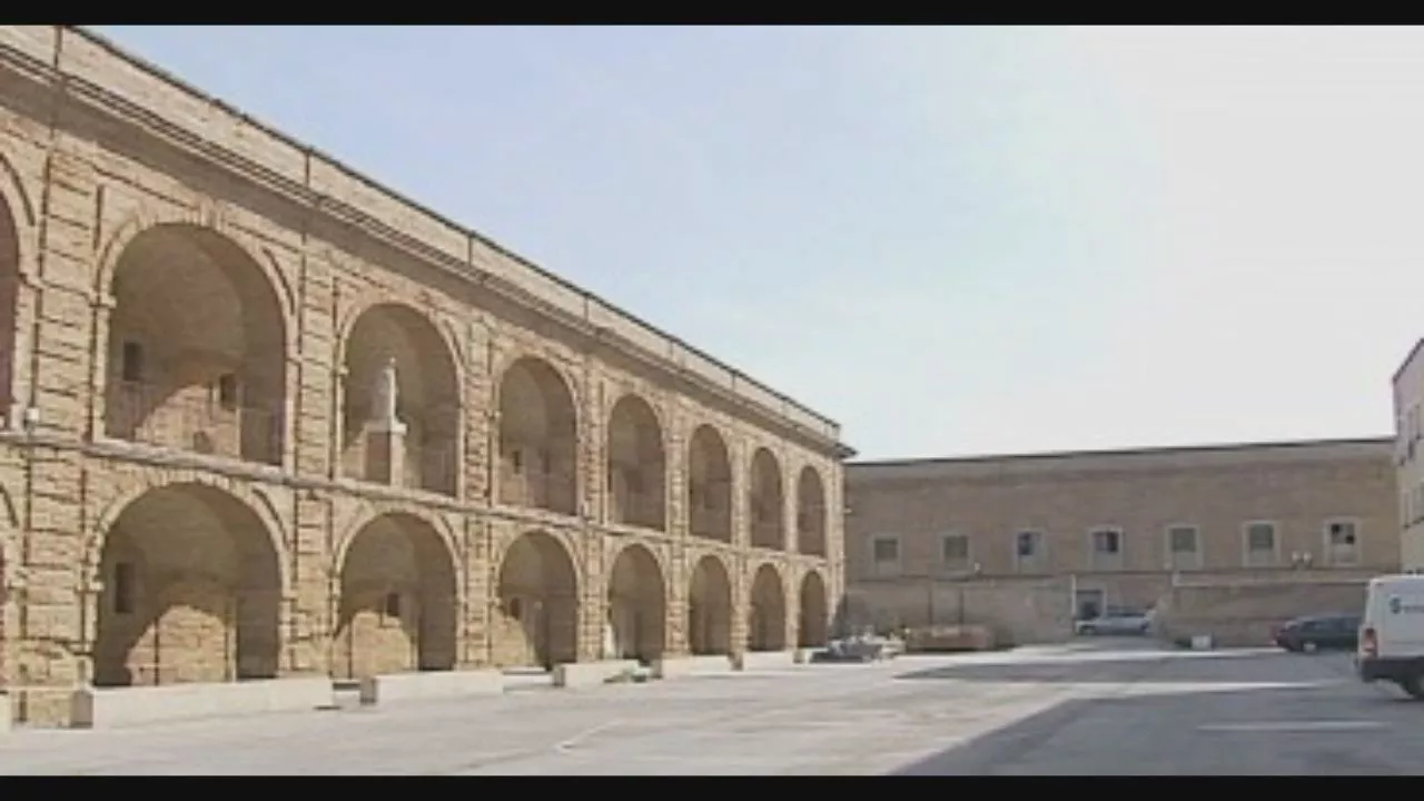 Imagen del patio de la Casa del Niño Jesús 