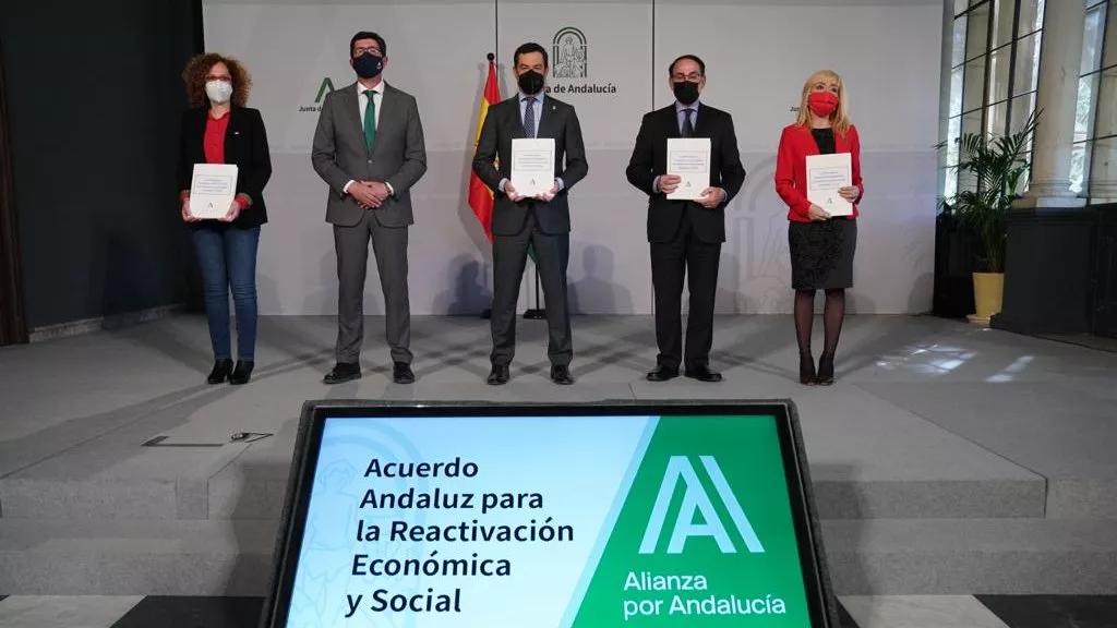 Firma del acuerdo Alianza por Andalucía
