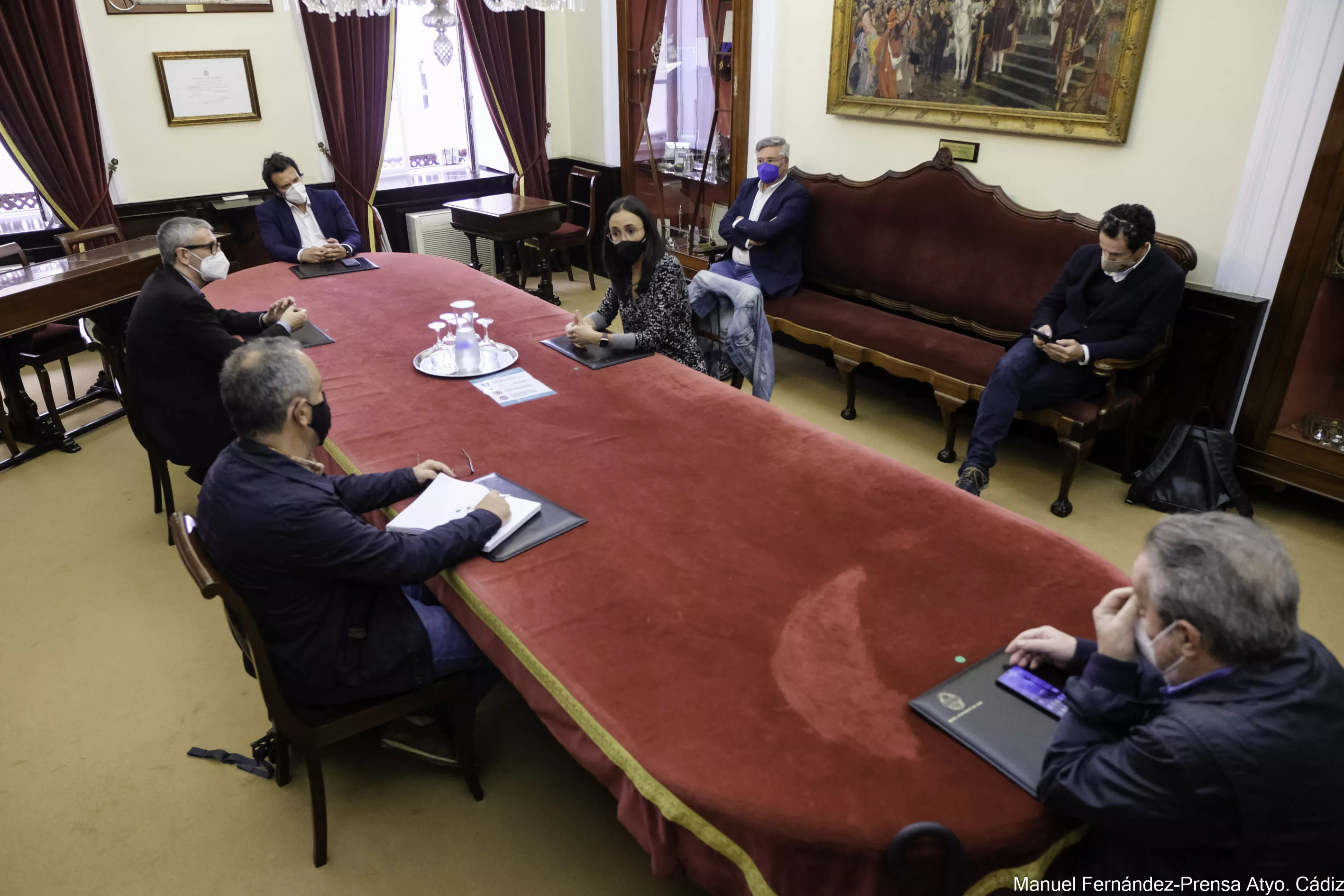 Reunión entre la UCA, Aula de Cultura del Carnaval y Ayuntamiento 