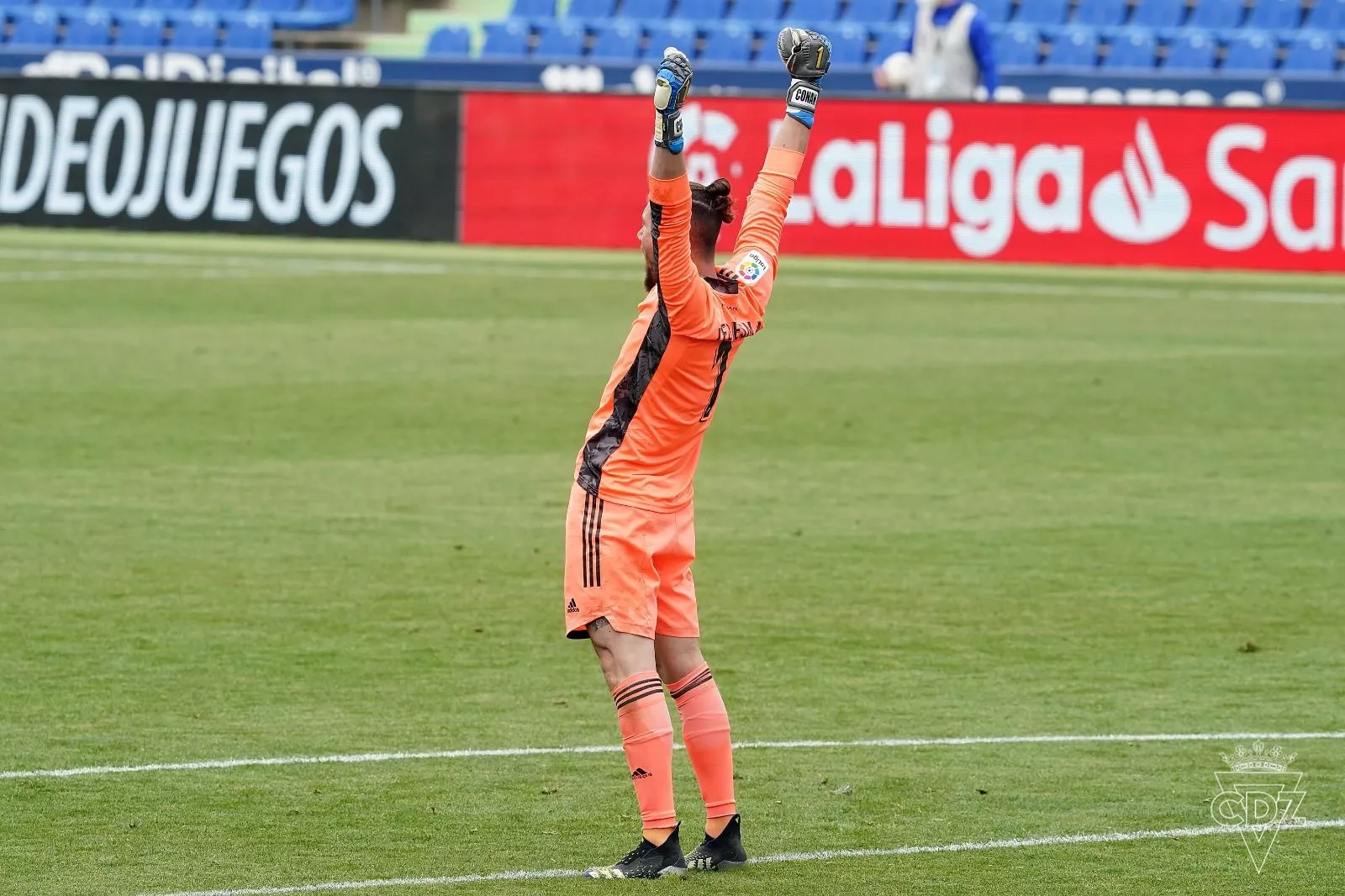 El Cádiz C.F. gana en Getafe y afianza el camino de la permanencia