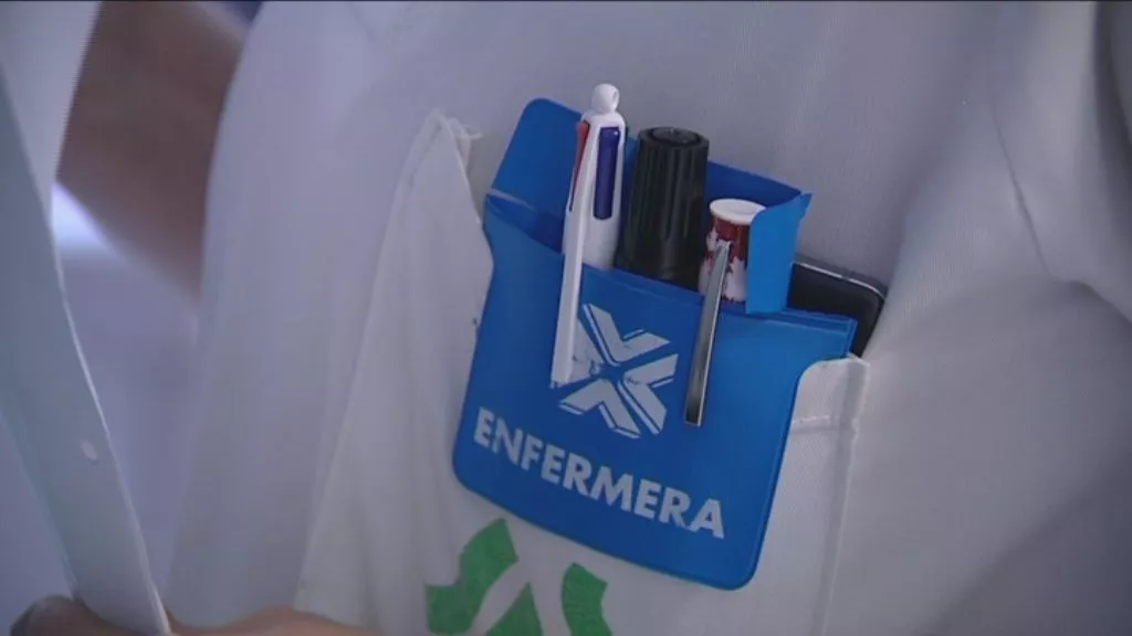 Enfermera en el hospital Puerta del Mar