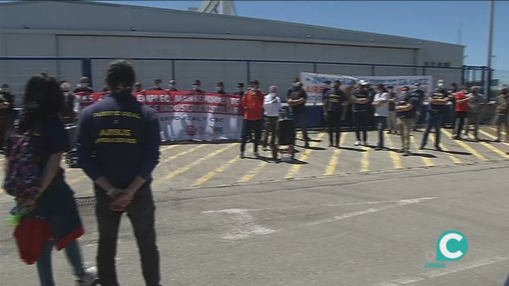 Momento de la concentración de los trabajadores de Airbus en el Bajo de la Cabezuela 