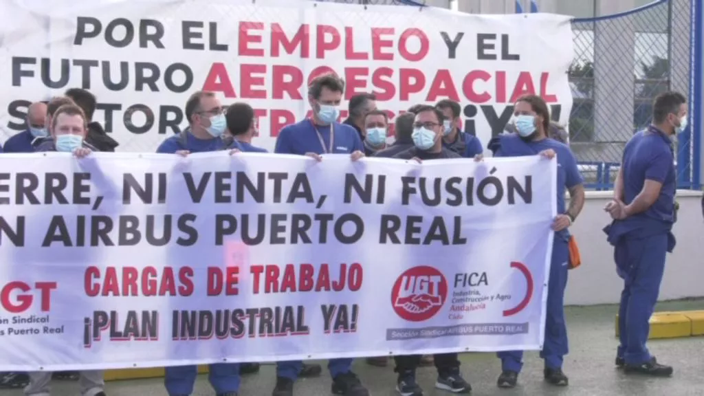  Irene García reitera el apoyo de los socialistas gaditanos a los trabajadores de Airbus y contra el cierre de la factoría de Puerto Real