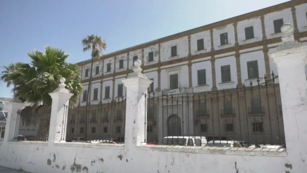 Fachada del edificio Valcárcel 