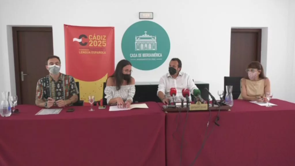 El Ayuntamiento presenta la programación para el verano en Cádiz 