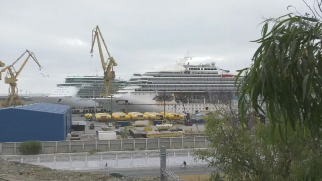 El Carnival y el Liberty of The Seas