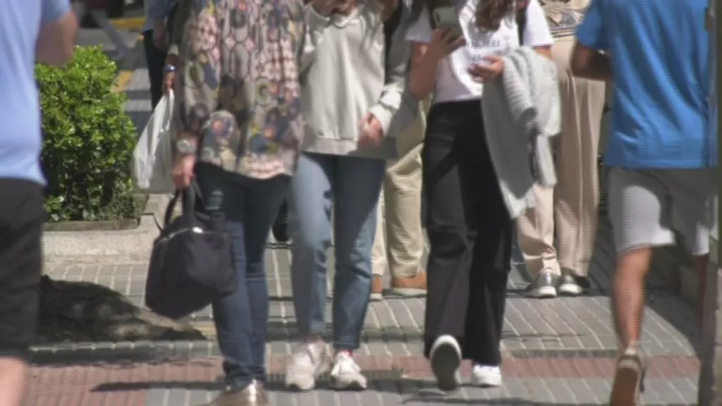 Andalucía abre este martes a las personas de 34 años las auto citas para la vacuna contra la Covid-19 