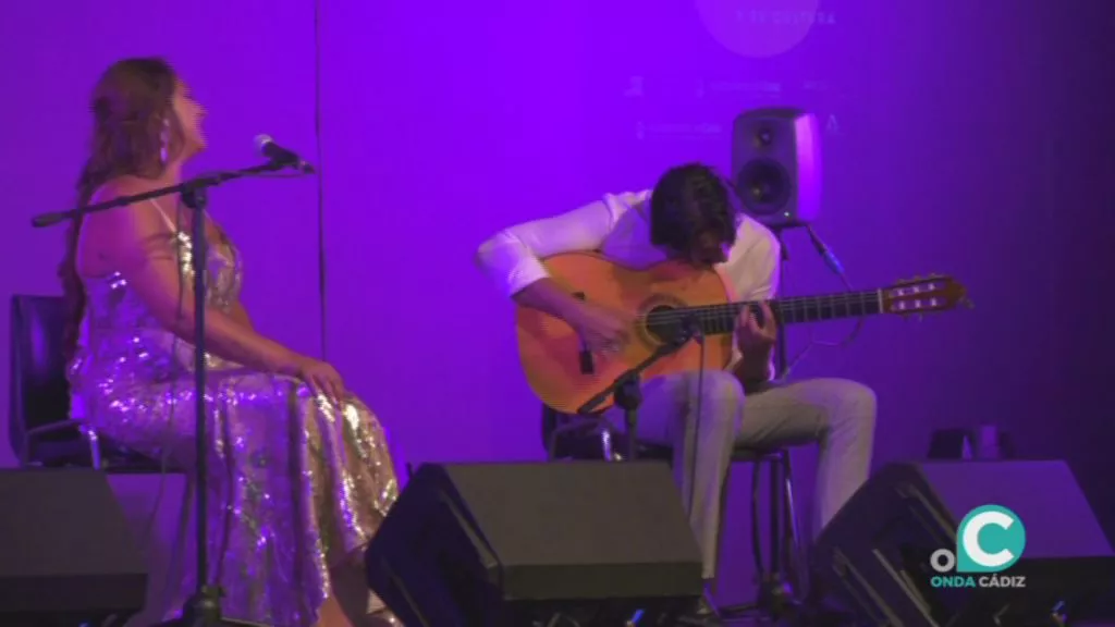 La cantaora Lela Soto durante su actuación en Cádiz Flamenco 