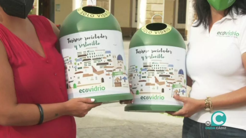 El Ayuntamiento de Cádiz y Ecovidrio fomentan el reciclaje en la ciudad