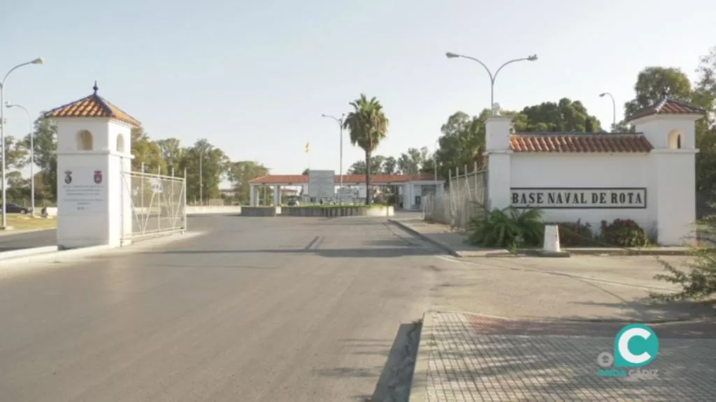 Entrada de la Base Naval de Rota