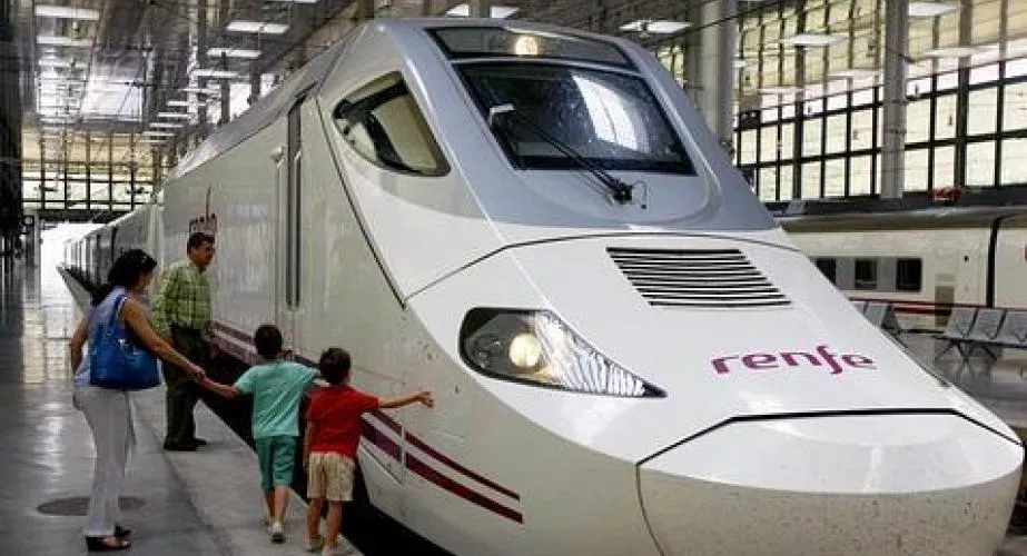 Serán seis trenes, tres por cada sentido. 