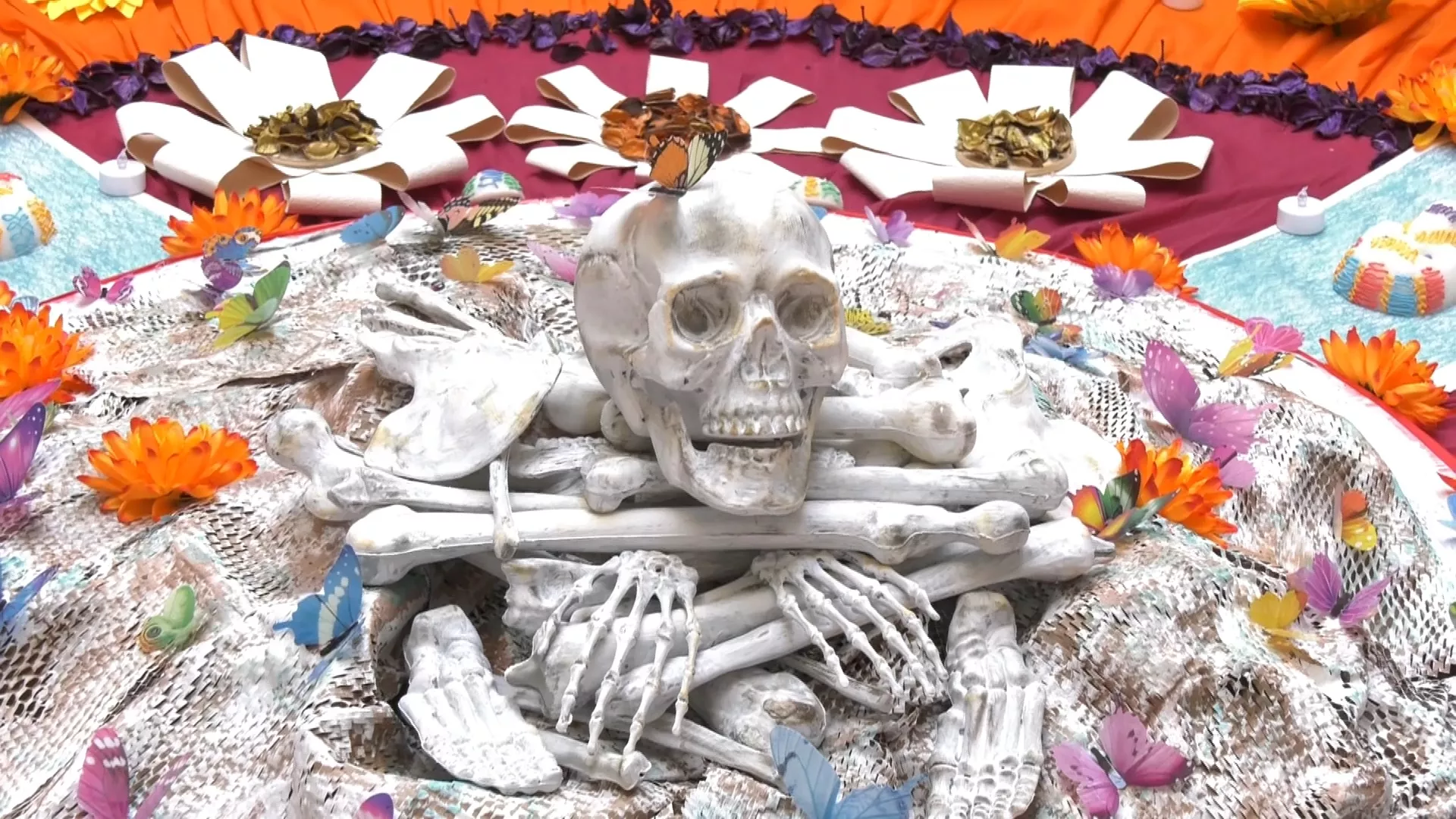 Detalle del altar de muertos en la Casa de Iberoamérica