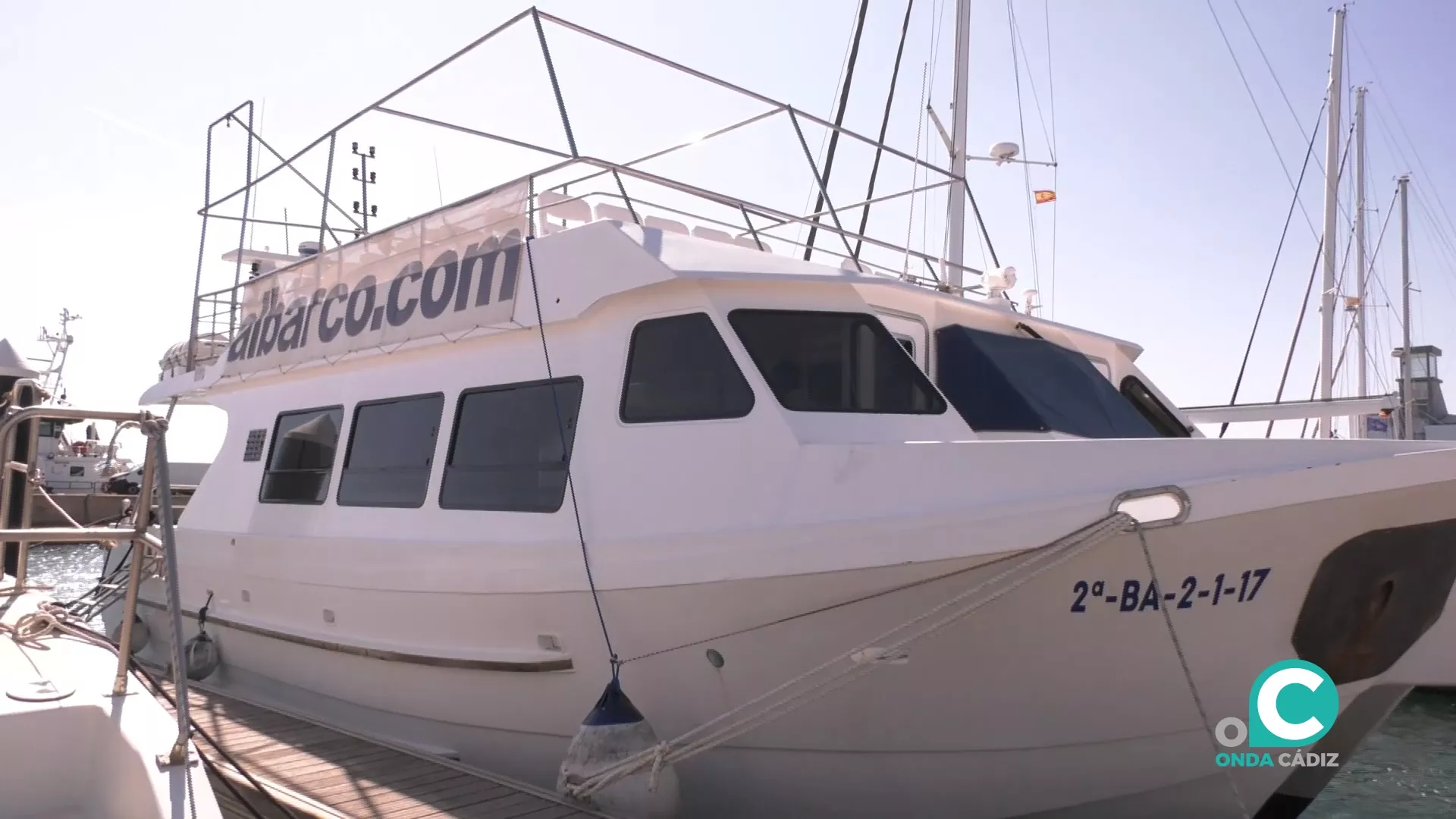 Albarco mantendrá excursiones diarias rodeando Cádiz y en su entorno desde este domingo