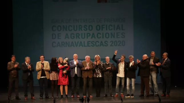 Foto de los Antifaces de oro en 2020