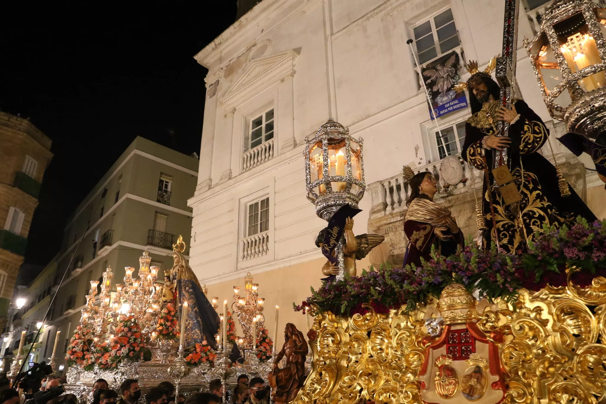 La Virgen del Rosario y el Nazareno de Santa María en San Juan de Dios