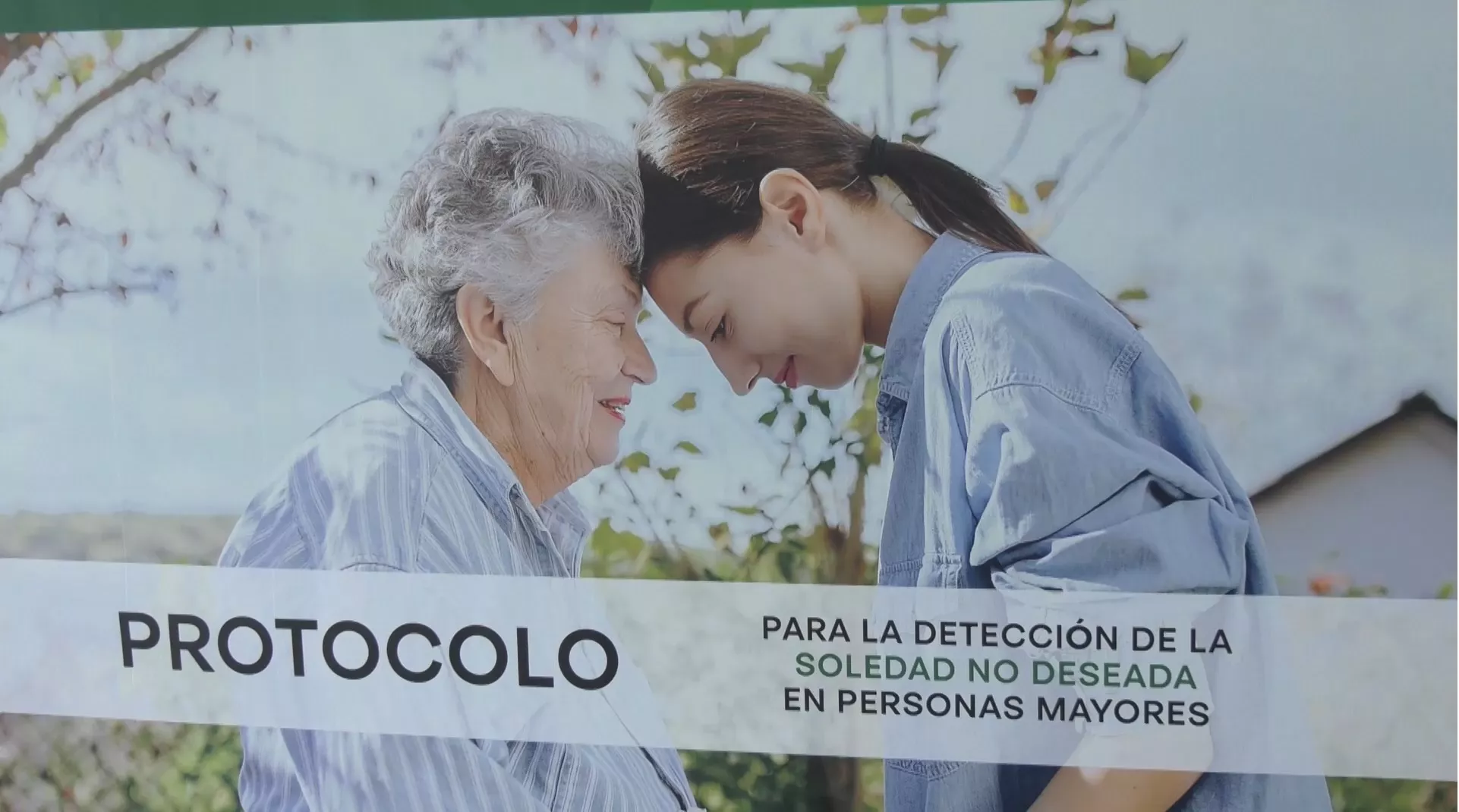 Cartel de la nueva campaña de protocolo de detección de la soledad de mayores