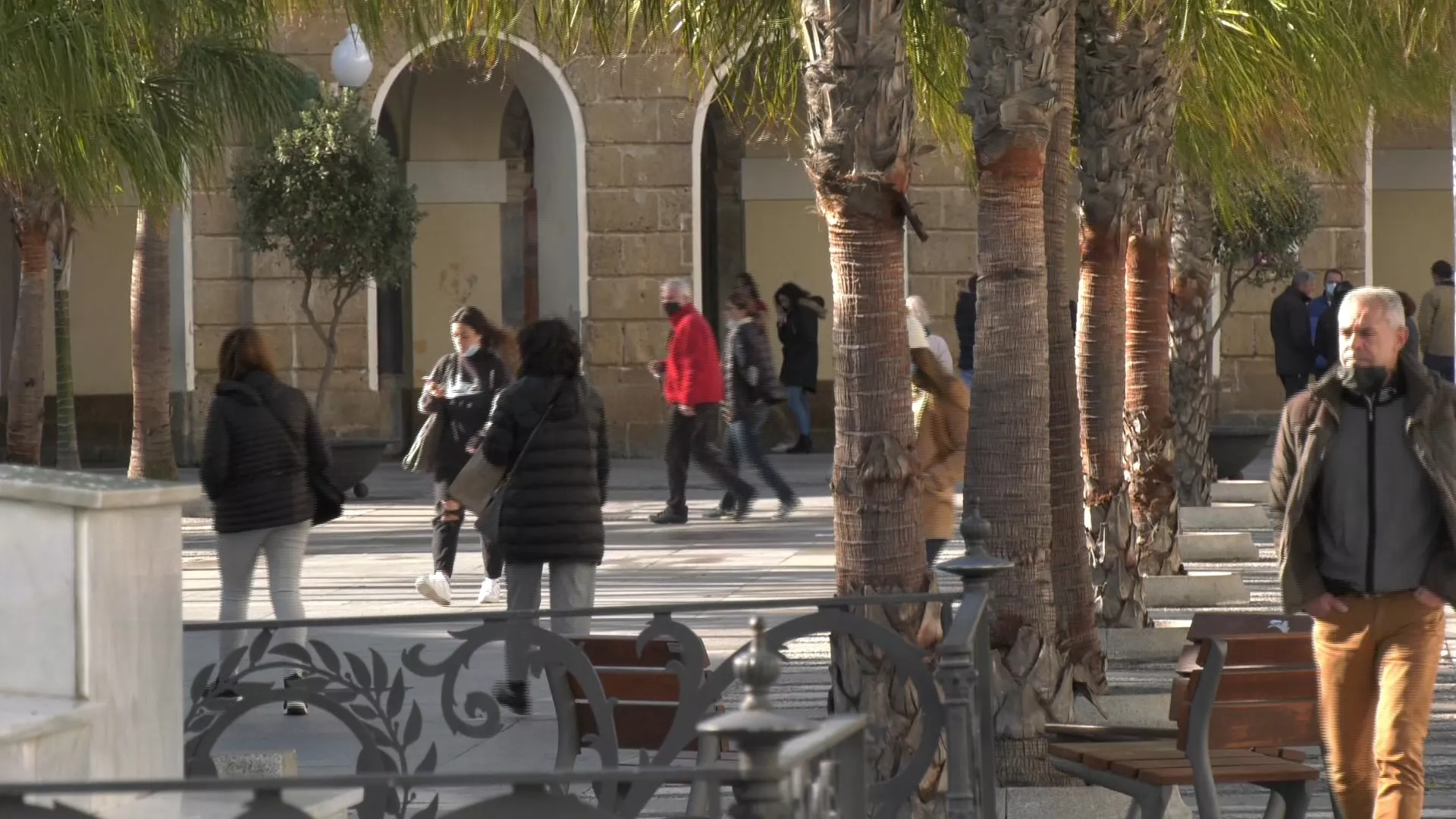 Sigue la escalada de casos, con 360 nuevos contagios en Cádiz