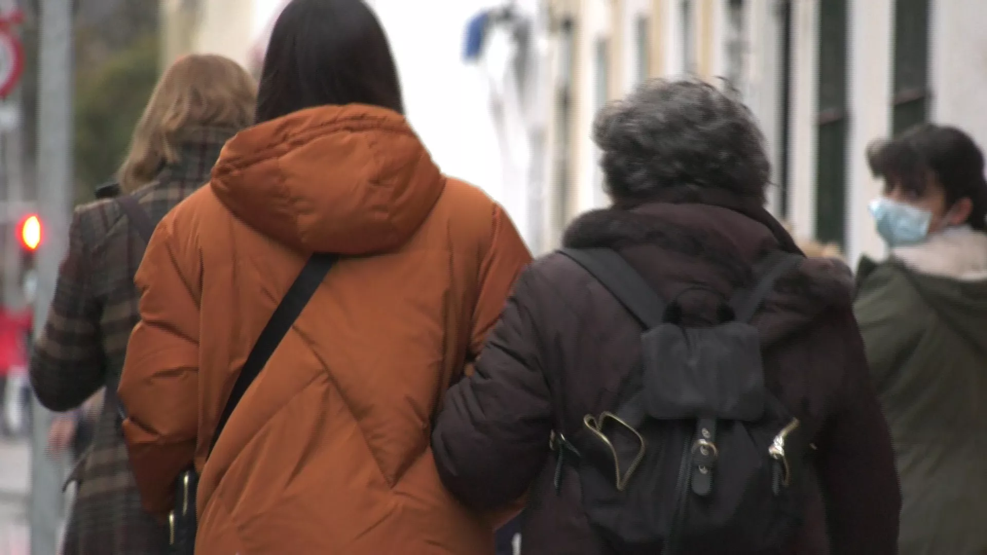 La mascarilla es obligatoria en exteriores