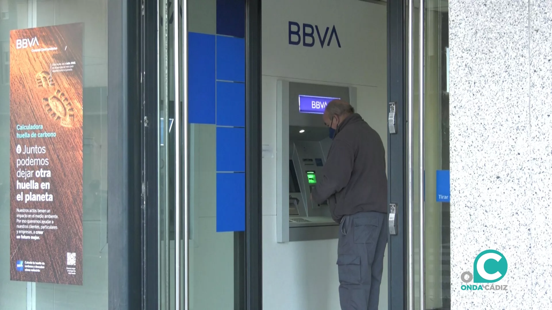 Una de las sucursales bancarias situada en la avenida principal de la capital