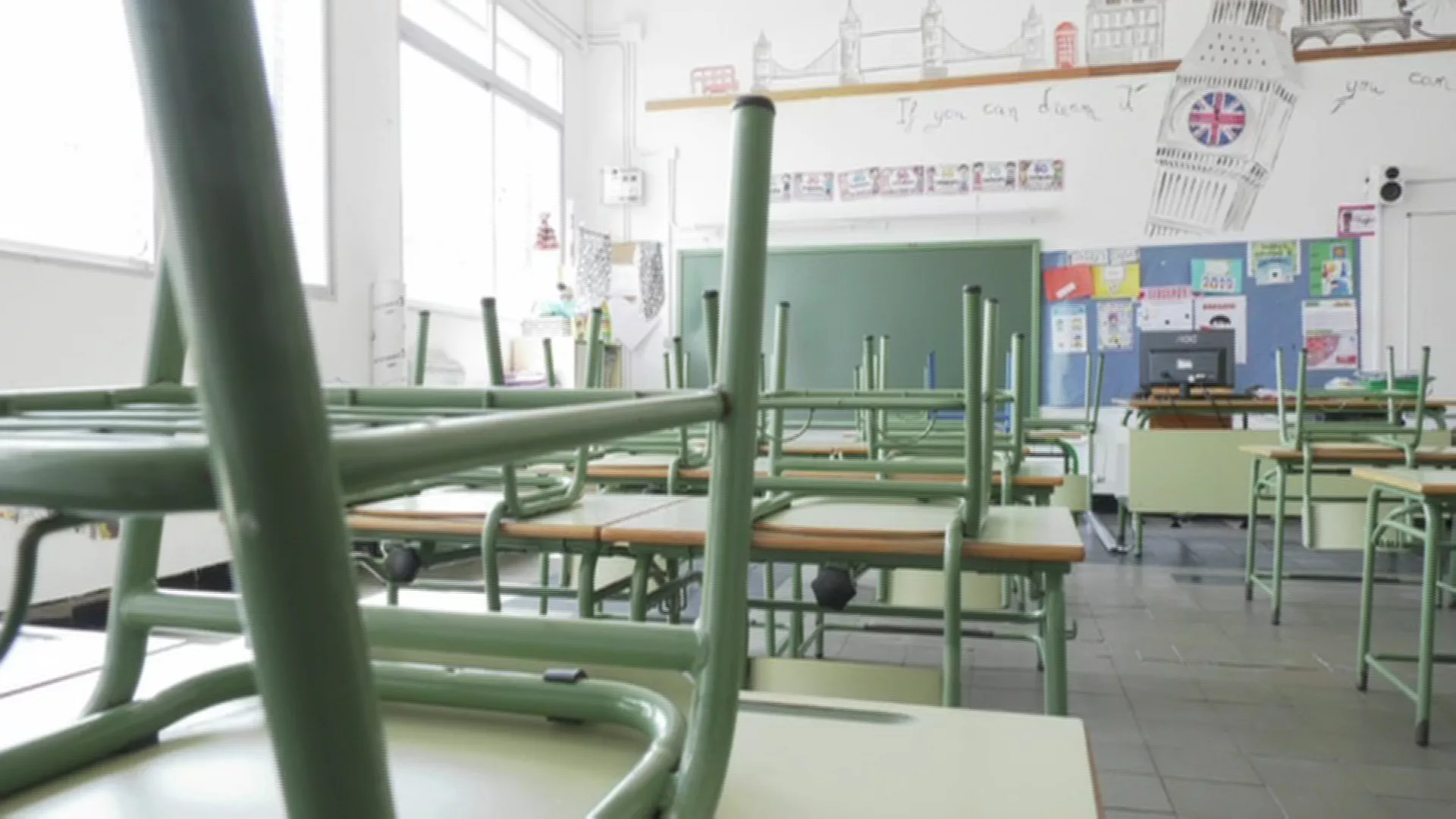 FEUSO pide los docentes de refuerzo covid ante la alta incidencia de la ómicron y el aumento de bajas en los colegios 
