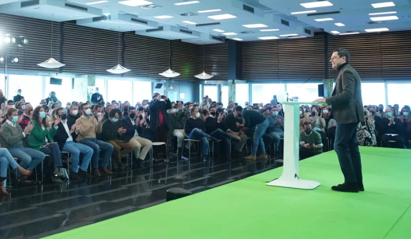 Moreno Bonilla celebra en Cádiz los tres años de su legislatura.