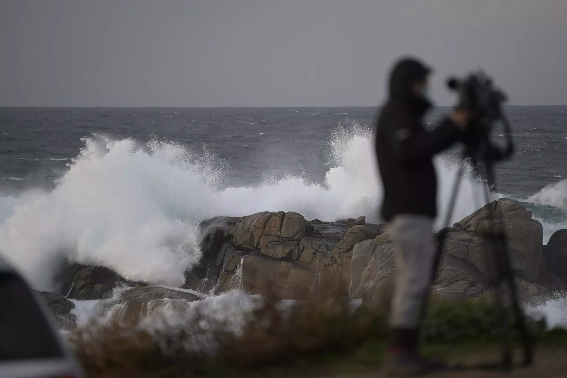 La Aemet prevé aviso amarillo este domingo en la costa gaditana por intenso oleaje.