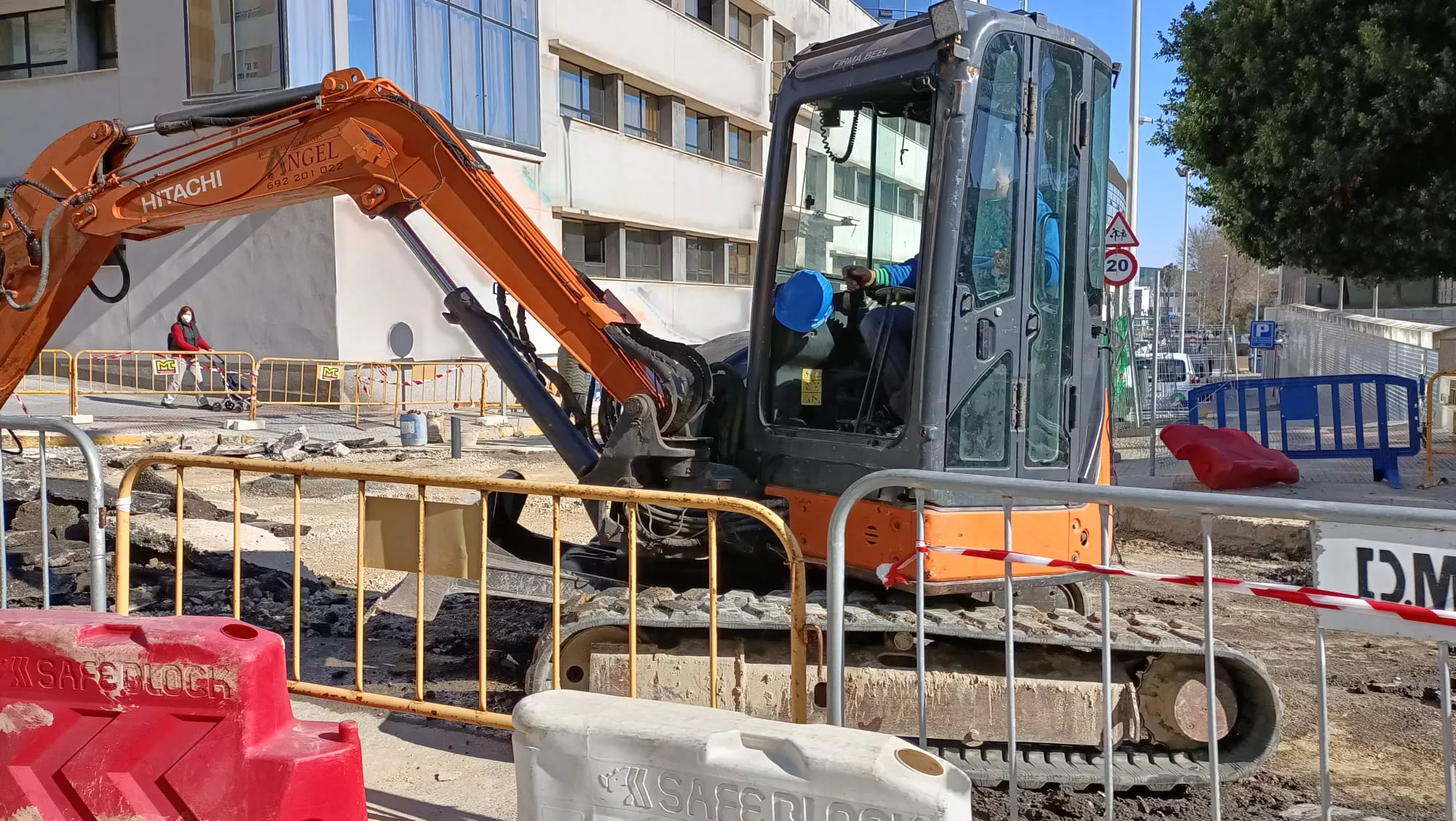 Los trabajos en avenida Beatriz Cienfuegos. Los trabajos en avenida Beatriz Cienfuegos.