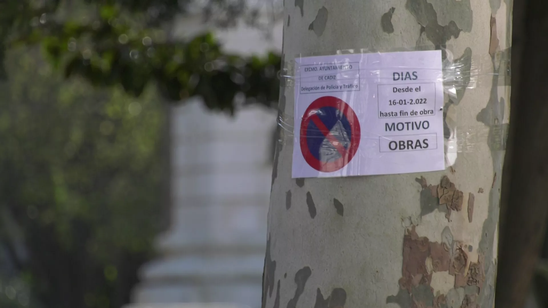 Aviso en la plaza España. Aviso en la plaza España.