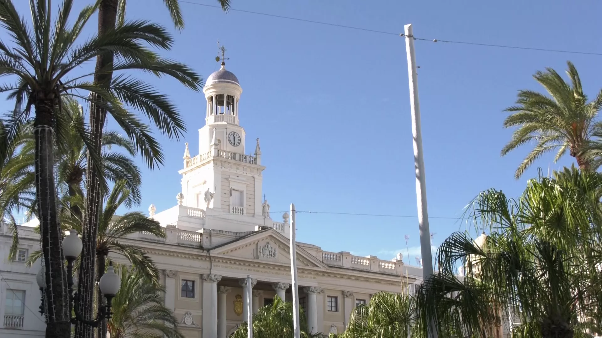 Reloj del edificio del Ayuntamiento.