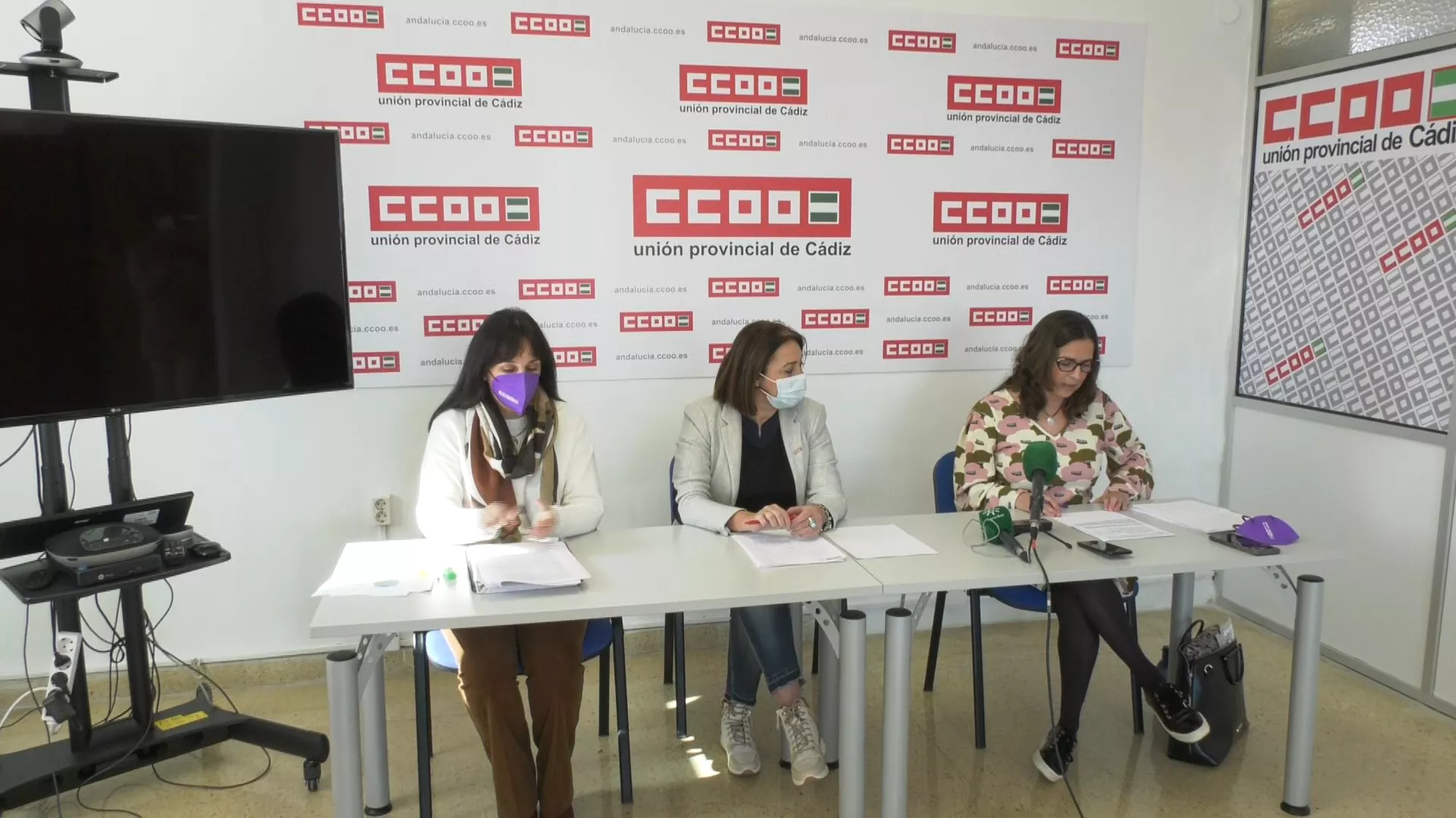 Representantes de CCOO presentan el informe 