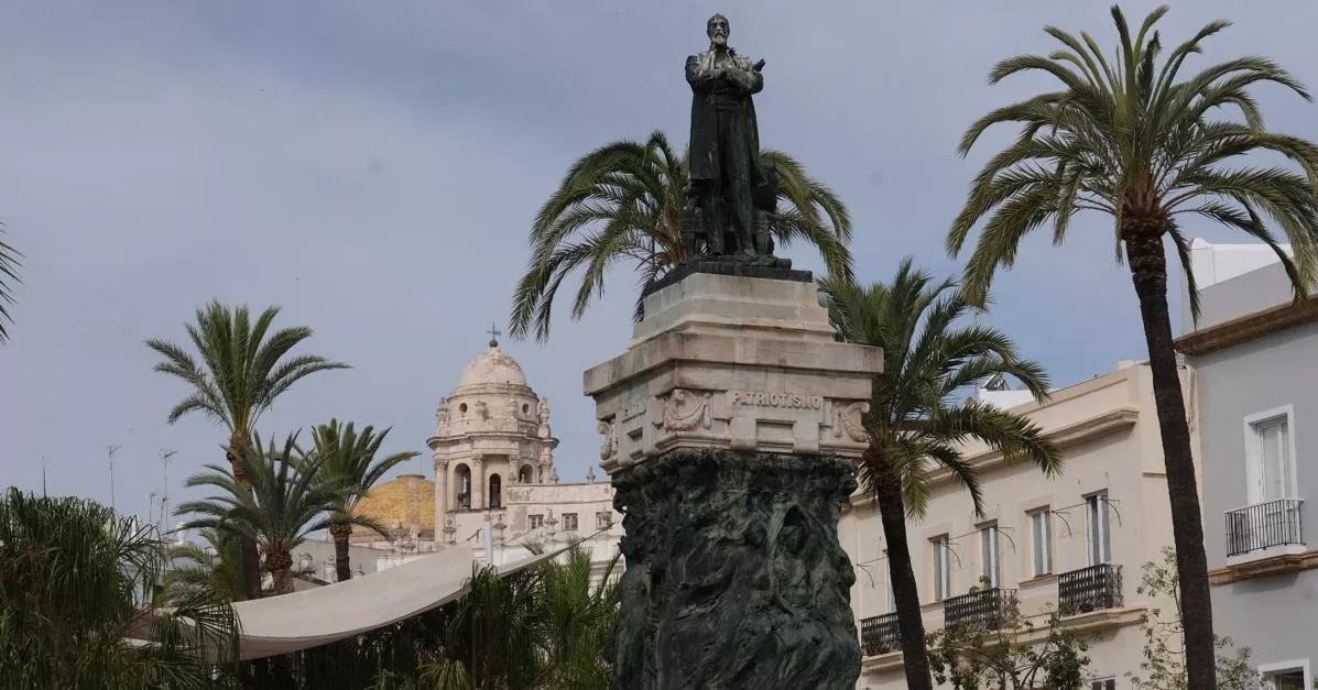 El monumento a Moret será restaurado a lo largo de este año El Ayuntamiento pretende recuperar el patrimonio histórico