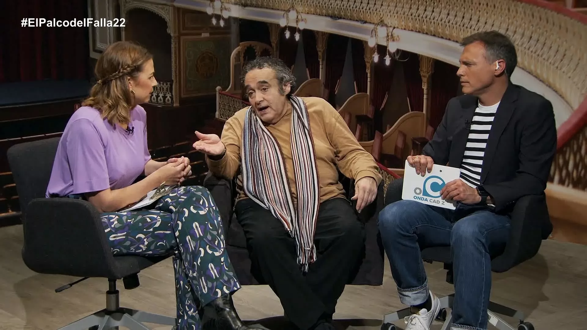 Mirian y Enrique entrevistan a "el Noly" en uno de los programas 