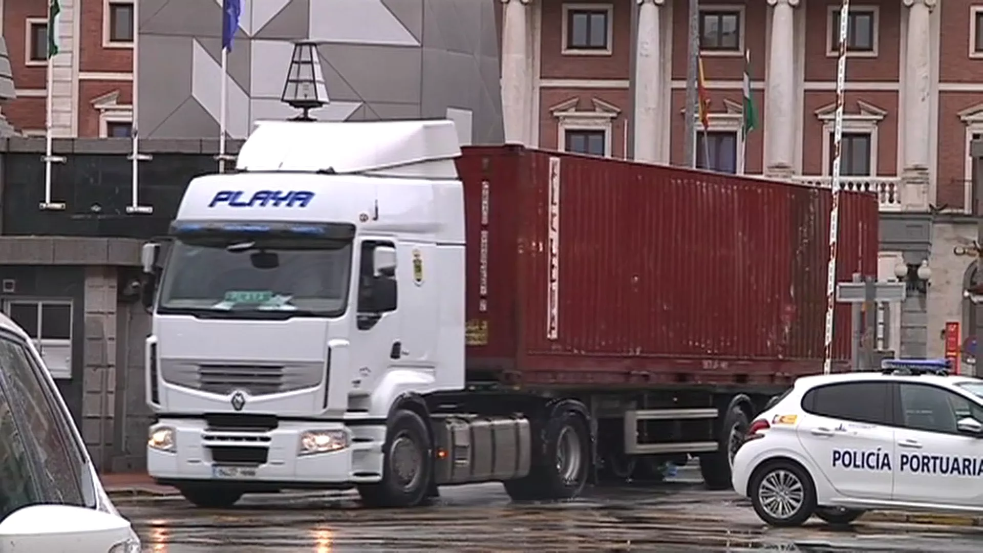 Los camioneros secundarán huelga nacional indefinida desde el próximo lunes