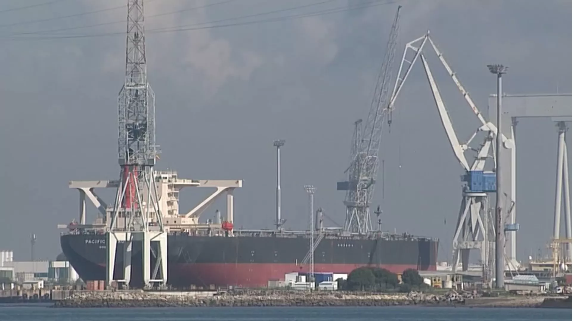 UP reclama que Navantia Puerto Real siga optando a la construcción de gaseros