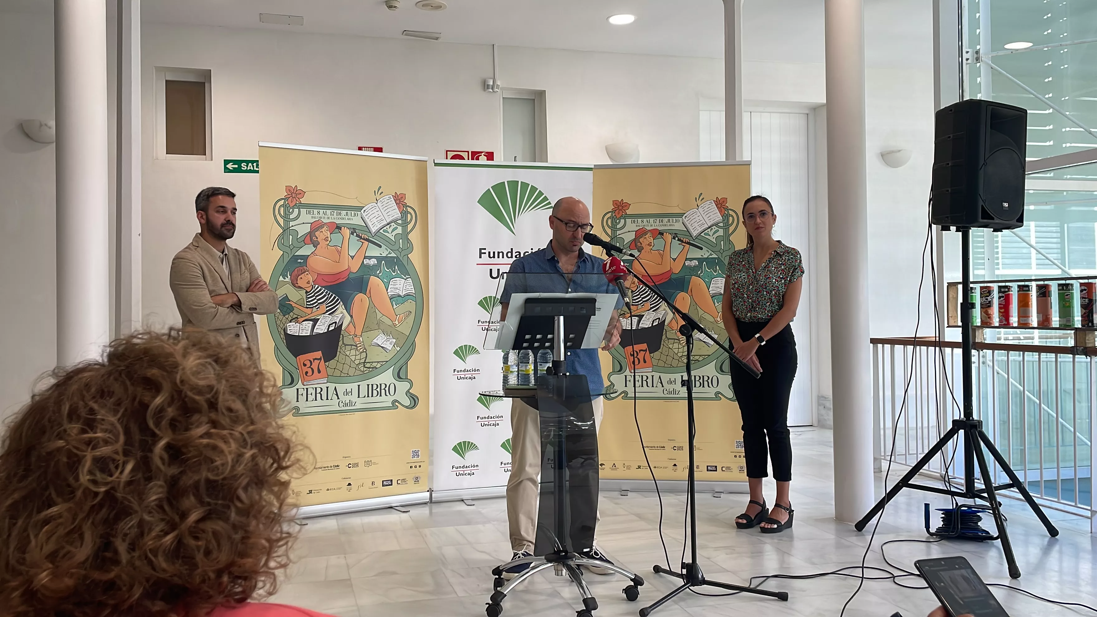 Alejandro Luque en la presentación de la Feria del Libro