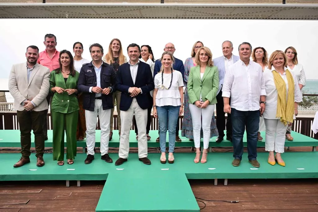 El PP de Cádiz presenta a sus candidatos provinciales para el próximo 19J.