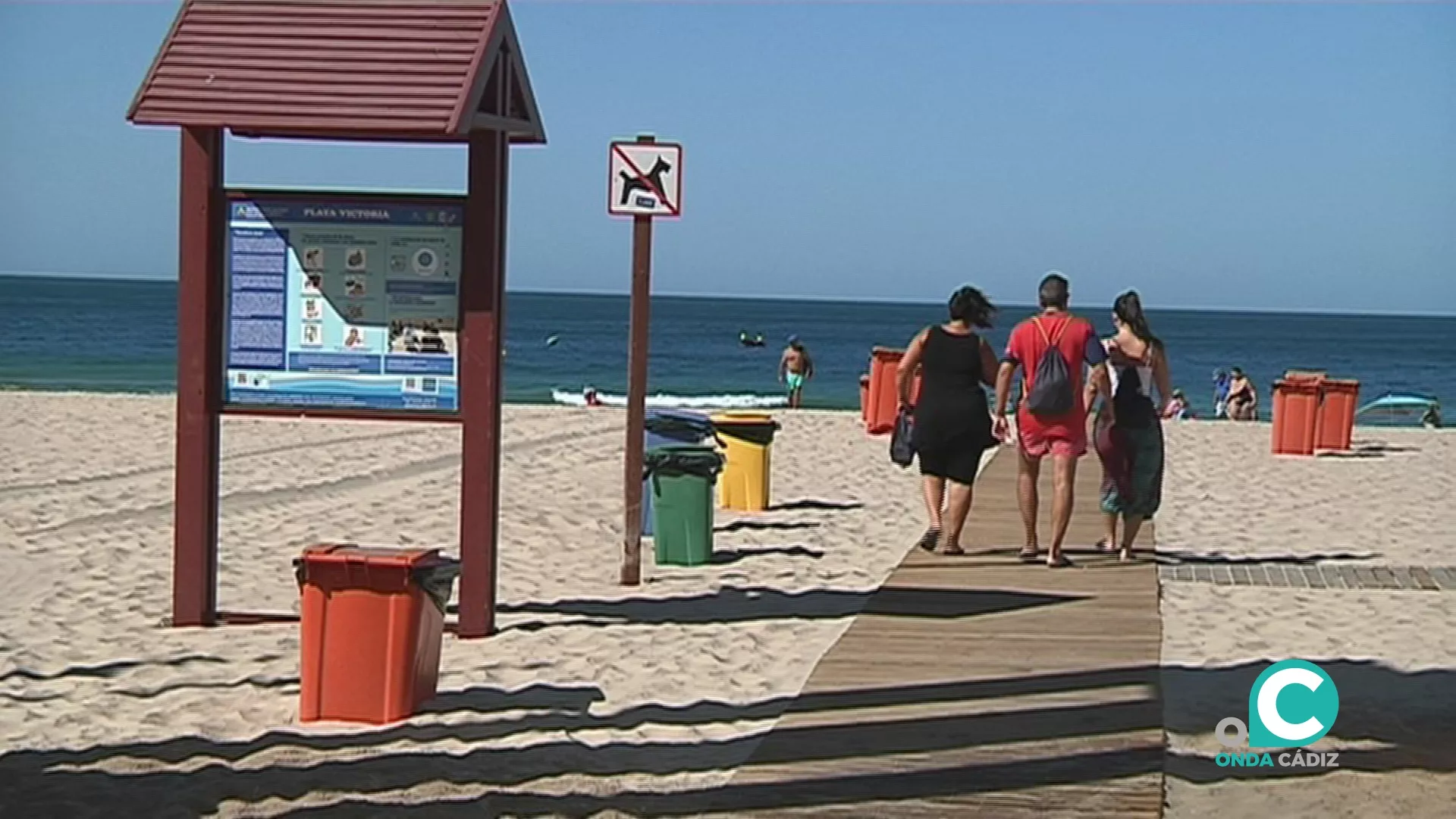 El Ayuntamiento adelanta la ampliación de los servicios de playa a la temporada baja