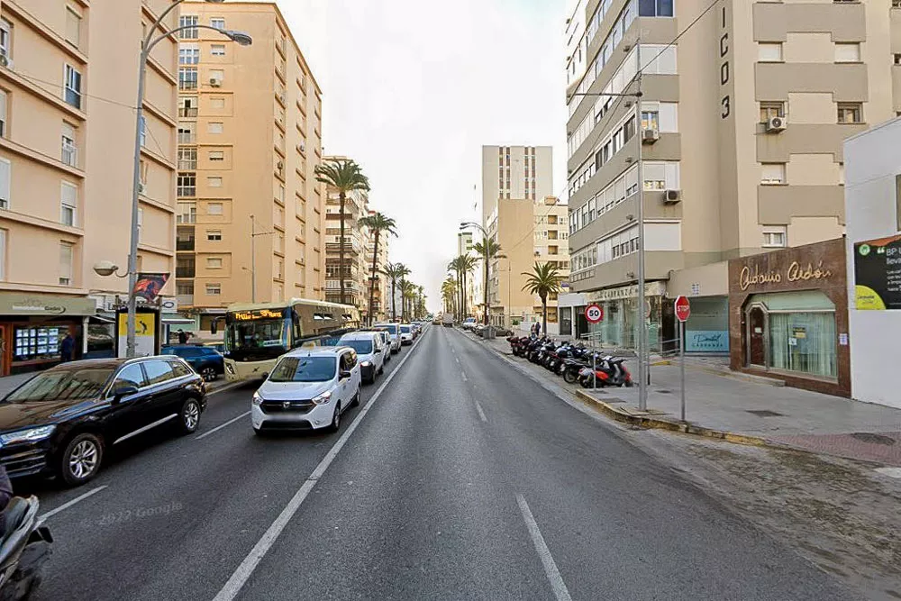 Imagen de la Avenida Cayetano del Toro Imagen de la Avenida Cayetano del Toro