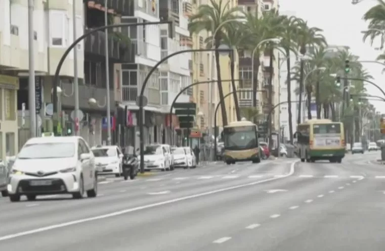 El Plan de Tráfico para el Carnaval contemplará autobuses urbanos de las líneas 1 y 5 durante toda la noche del sábado.