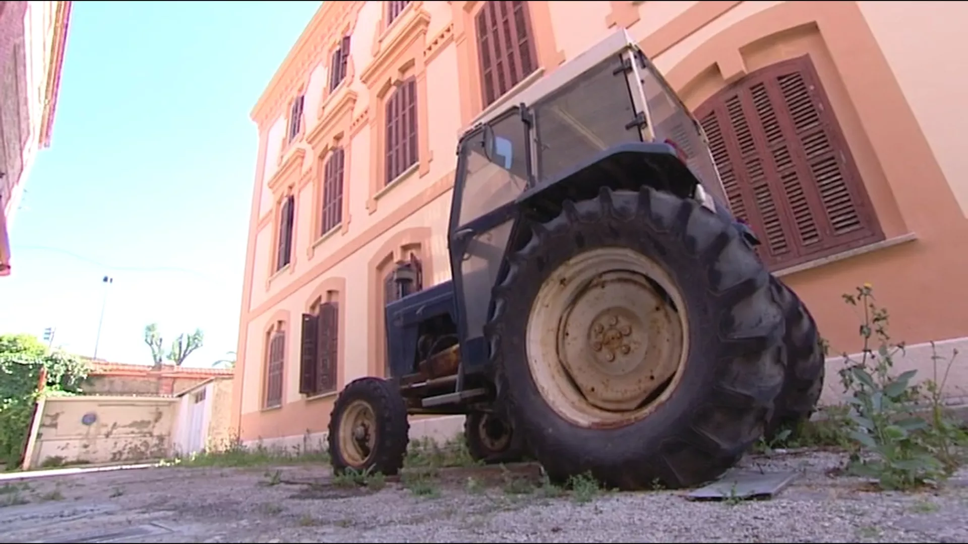 Depósitos de tabacalera, la mayor inversión de los fondos Edusi en Cádiz 