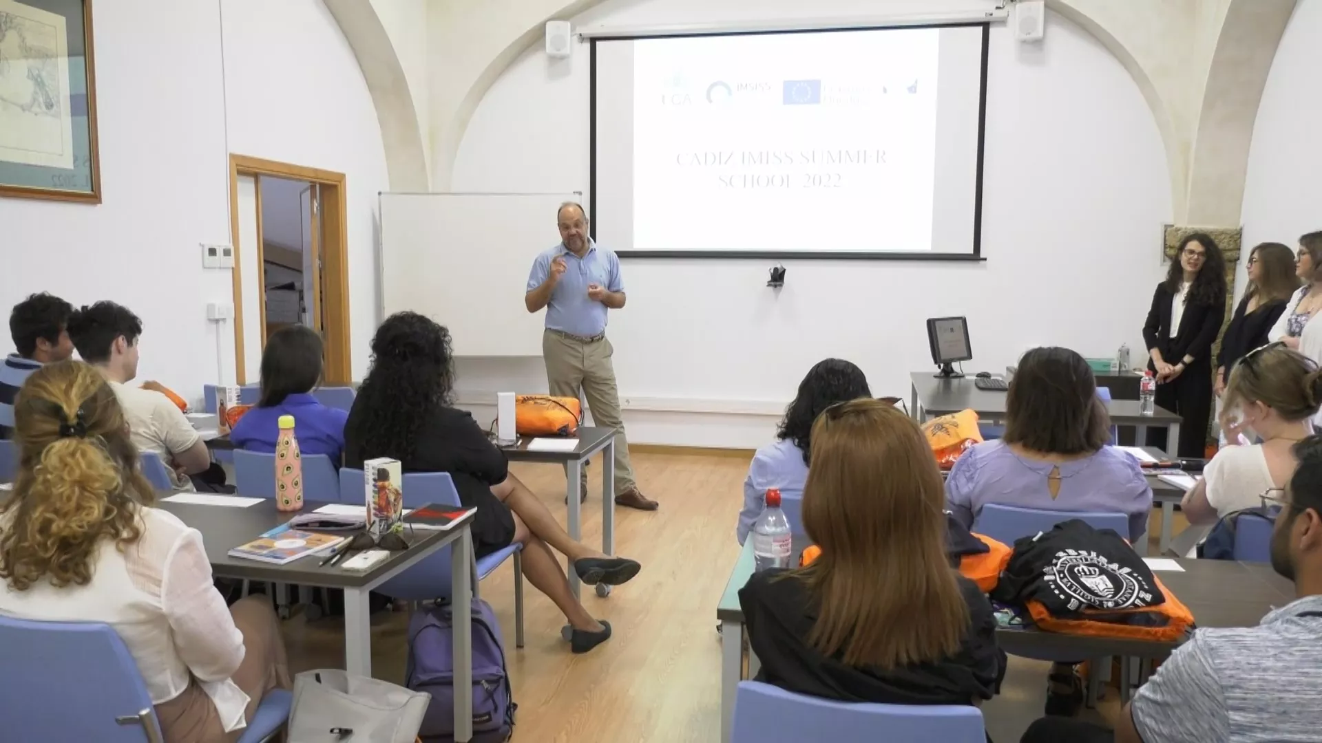 El profesor Antonio Díaz, coordinador del IMSISS, durante la jornada inaugural del máster en la UCA