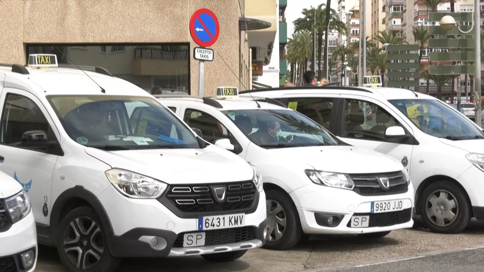 Ciudadanos solicita ayuda municipal para el mantenimiento del servicio de taxi