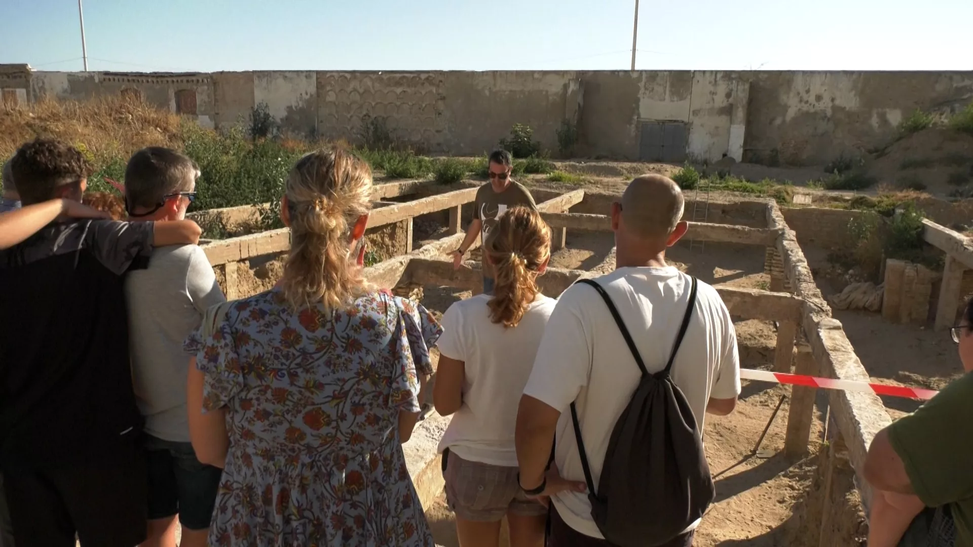 Visita durante la semana de Memoria histórica al cementerio San José 