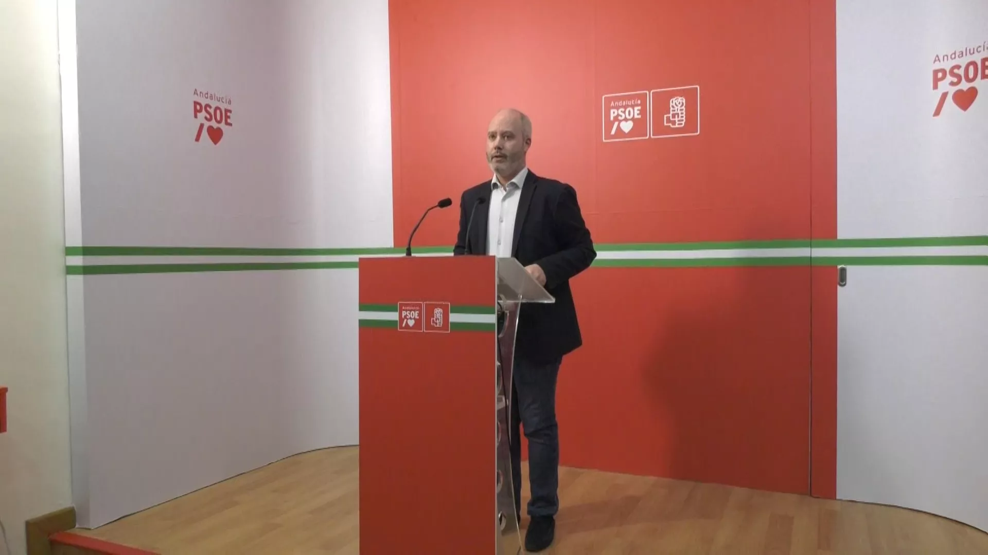 José Ramón Ortega en la sede del PSOE